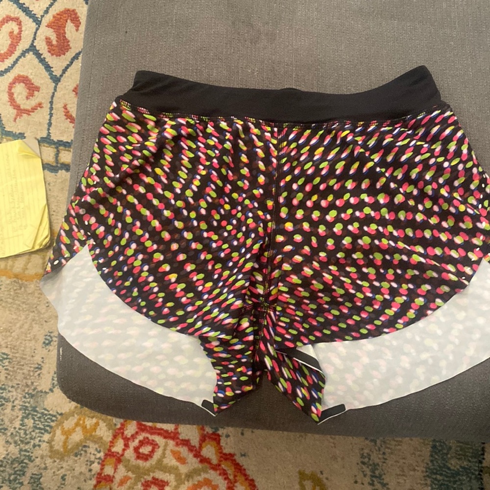 Lululemon find your pace shorts
